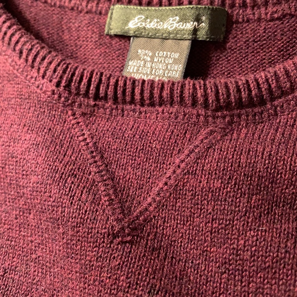 Eddie Bauer XXL classic burgundy sweater - Picture 4 of 8